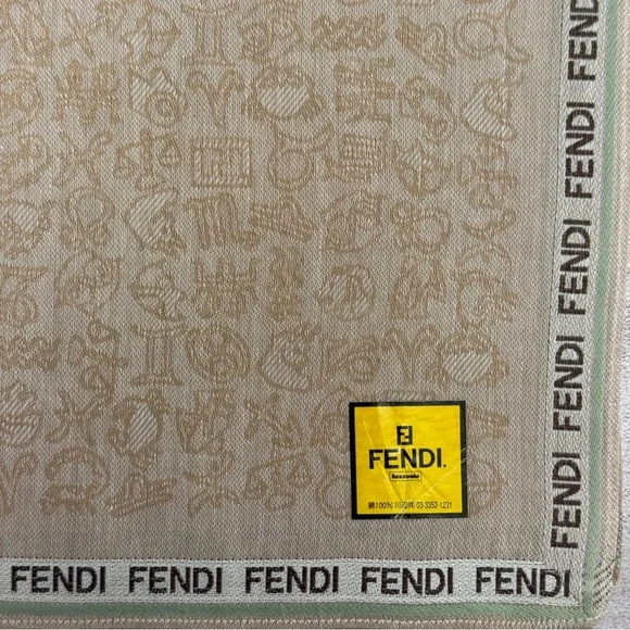 Fendi Beige Monogram vintage handkerchief cotton - Picture 6 of 6